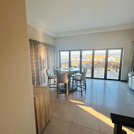 Bluewave Lifestyle Villa Hartbeespoort Eksteriør bilde