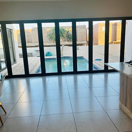Bluewave Lifestyle Villa Hartbeespoort Eksteriør bilde