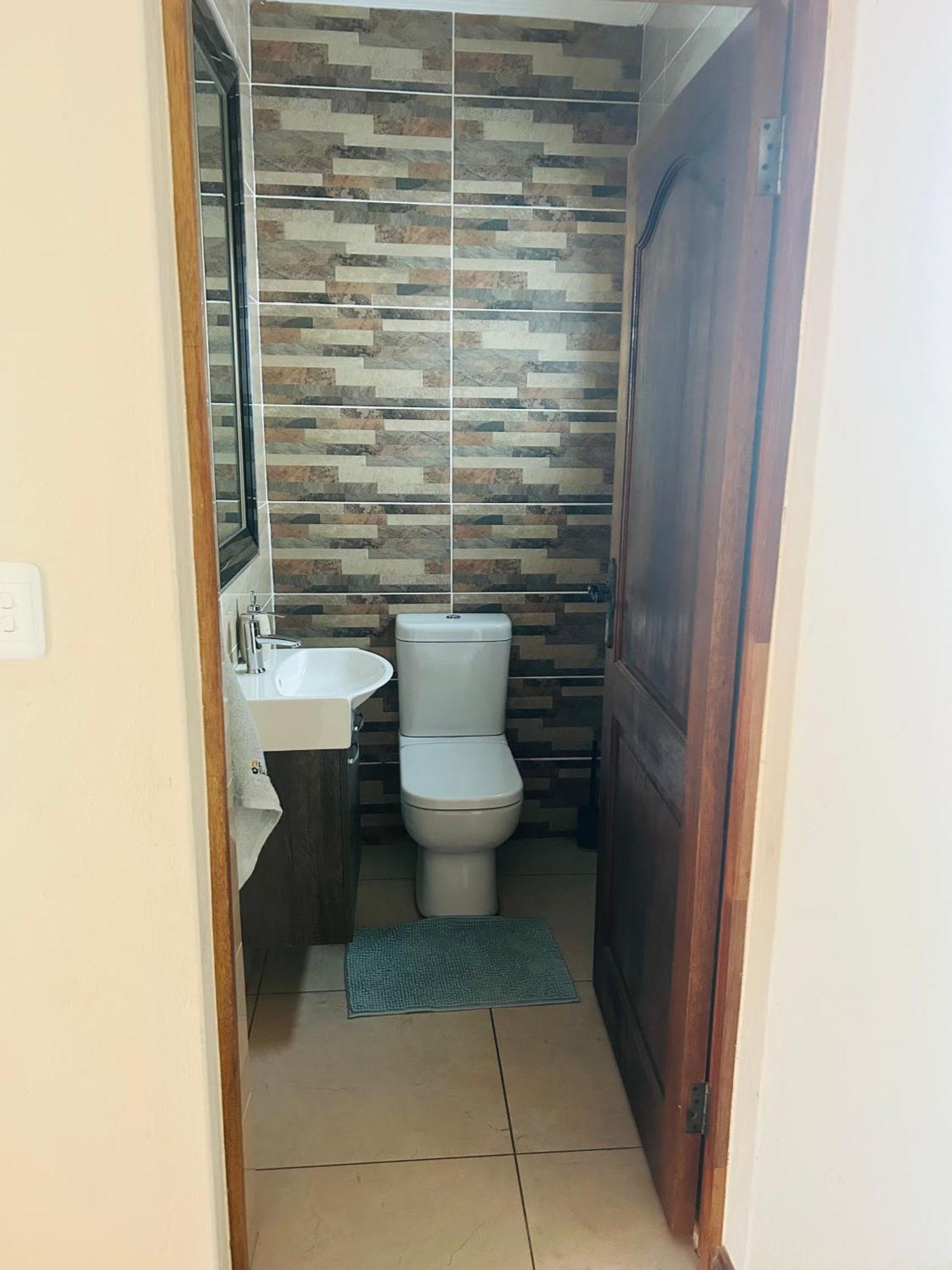 Bluewave Lifestyle Villa Hartbeespoort Eksteriør bilde
