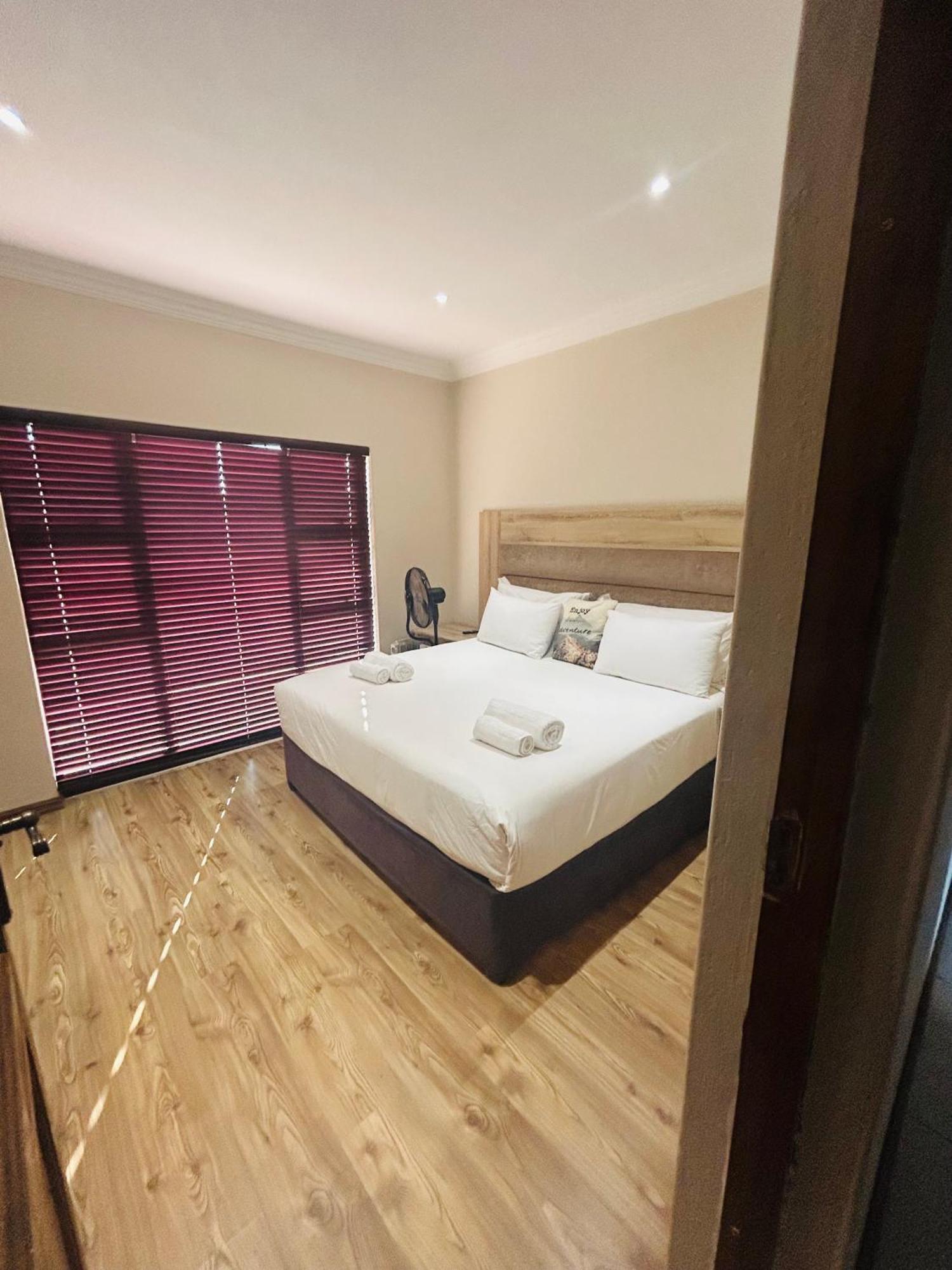 Bluewave Lifestyle Villa Hartbeespoort Eksteriør bilde