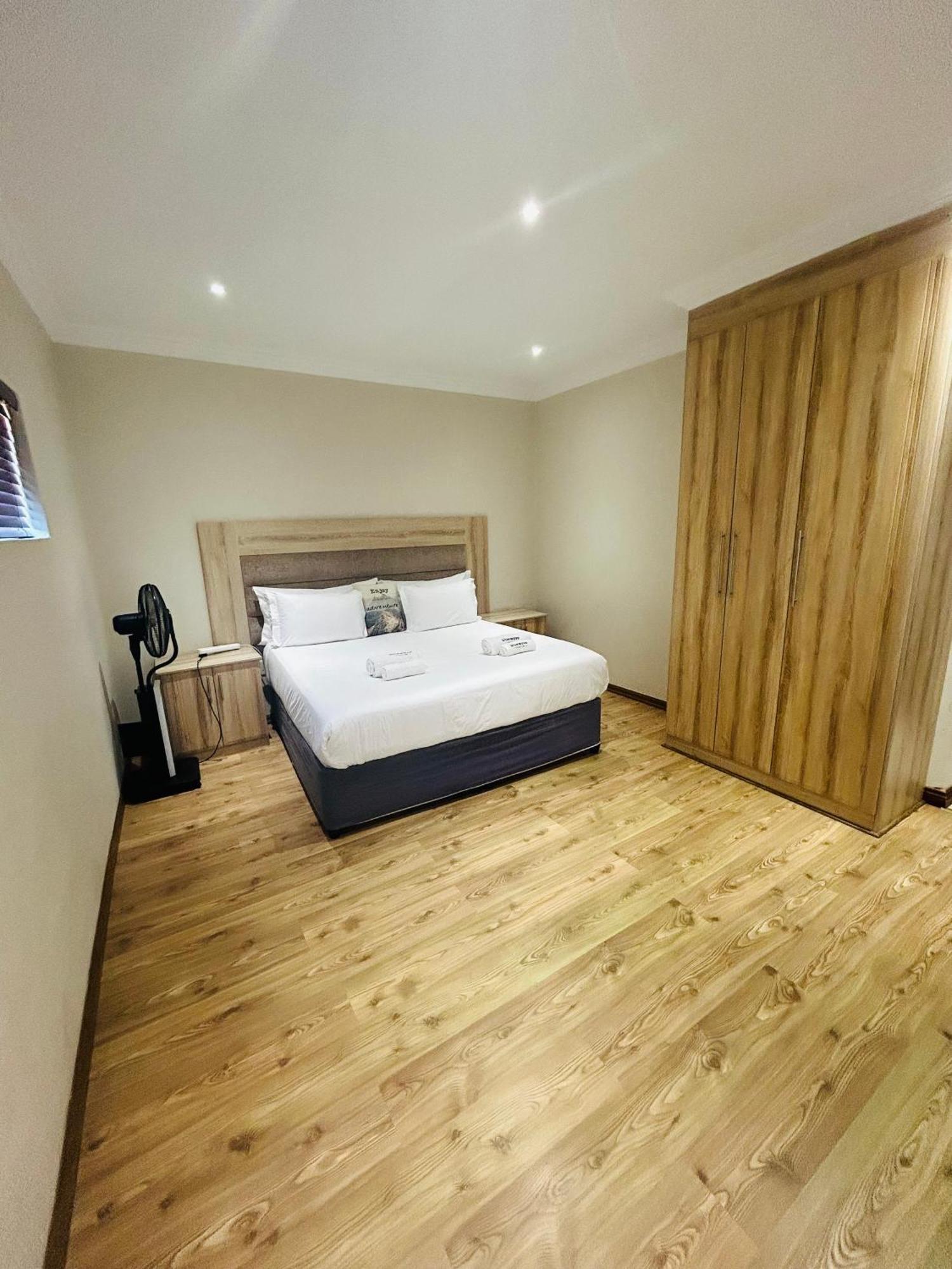 Bluewave Lifestyle Villa Hartbeespoort Eksteriør bilde