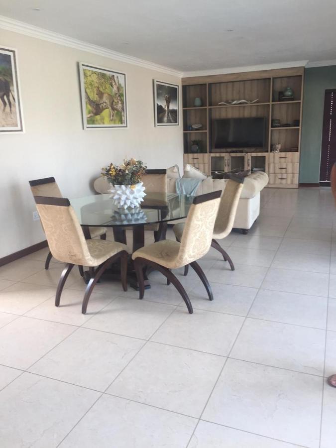 Bluewave Lifestyle Villa Hartbeespoort Eksteriør bilde